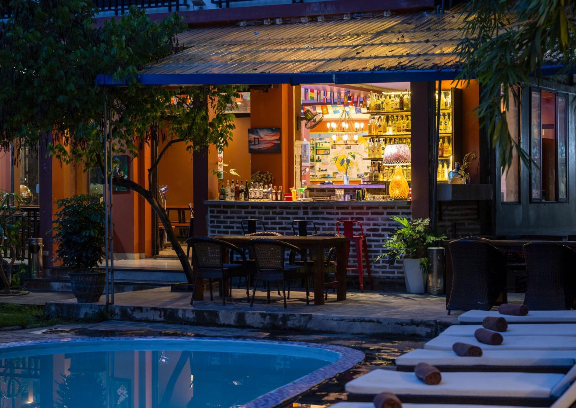Catba Backpackers Hostel & Pool Bar Chan Chau 외부 사진