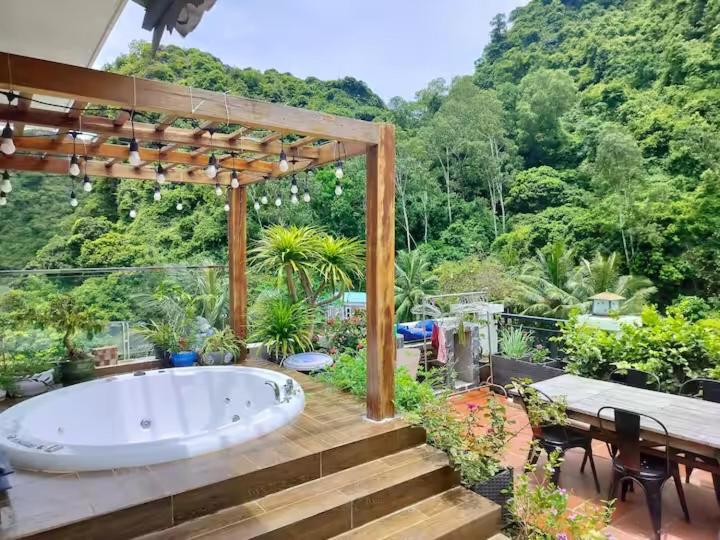 Catba Backpackers Hostel & Pool Bar Chan Chau 객실 사진